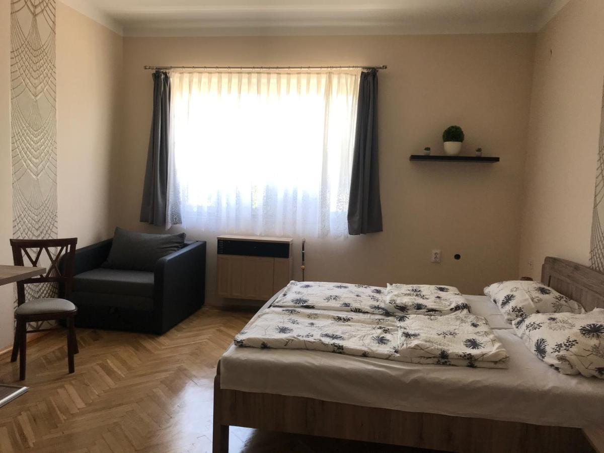 Venusz Ueduelocentrum Tiszacsege