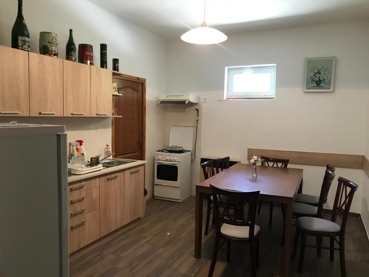 Venusz Ueduelocentrum Apartment