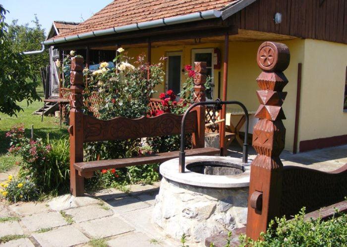Venusz Ueduelocentrum Apartment